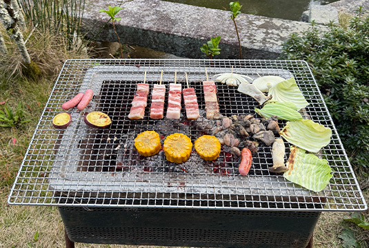 夕食/お庭でバーベキュー